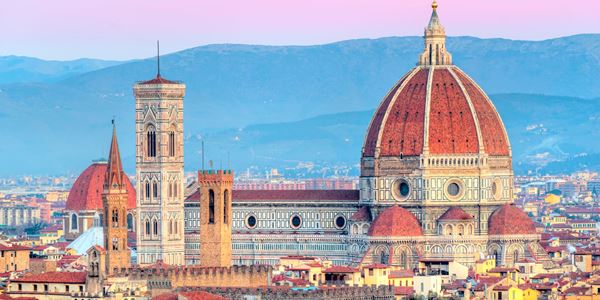 Catedral-Santa-Maria-del-Fiore-e-Campanario-Giotto-Florenca 