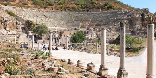 Nucleo-Arqueologico-de-Efesos 