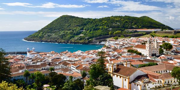 Vista-Angra-do-Heroismo 